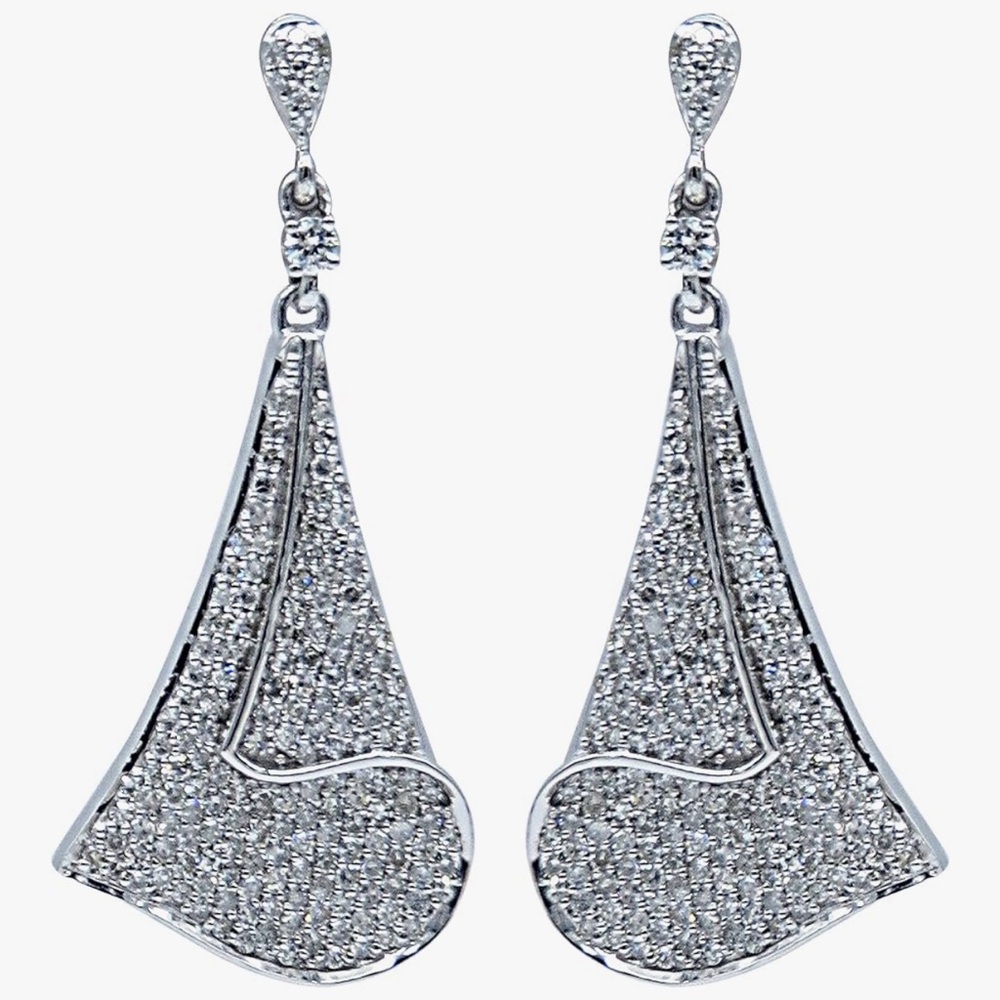 2 carat diamond 💎 14k white gold dangle earrings - statement luxury jewelry!